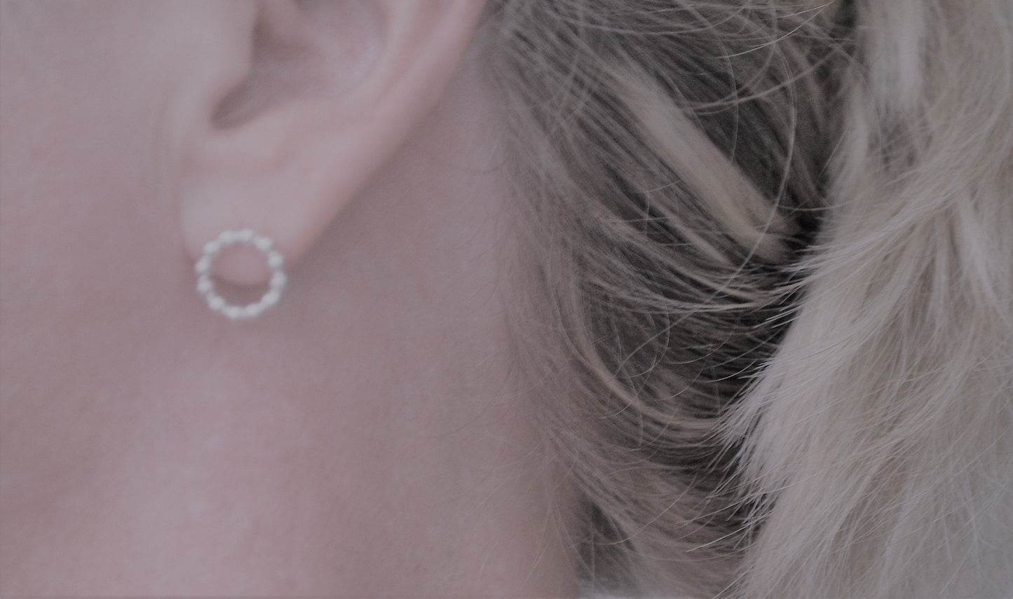 Open Circle Stud Earring Silver, Infinity Earring, Open Circle Stud Earrings, Silver Small Open Circle Studs, 14k gold open circle earring,