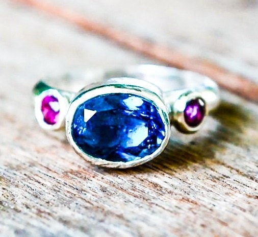 Topaz Ring - Pink and Blue Ring - Bezel Ring - London Blue Topaz Garnet Ring in Silver