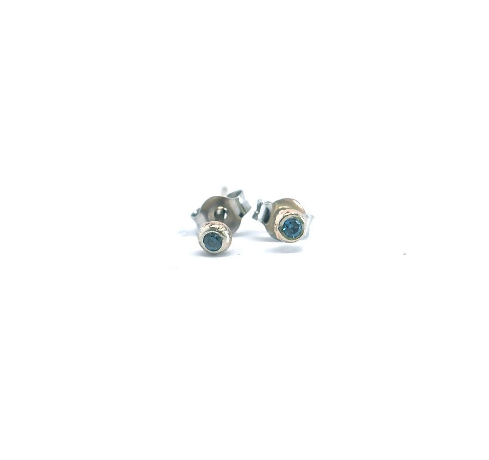 Tiny Blue Diamond Stud Earrings, Pair 14k White Gold Blue Diamond Stardust Earrings Diamond Studs, Cartilage Earrings