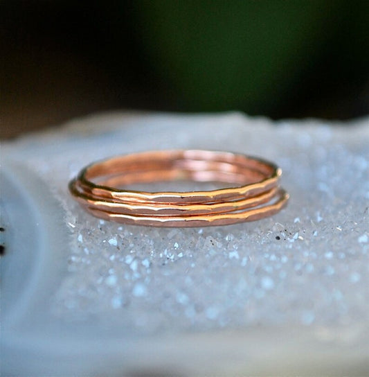 Hammer Forged Faceted Six- 6 Rose Gold Rings - The Skinny Stack