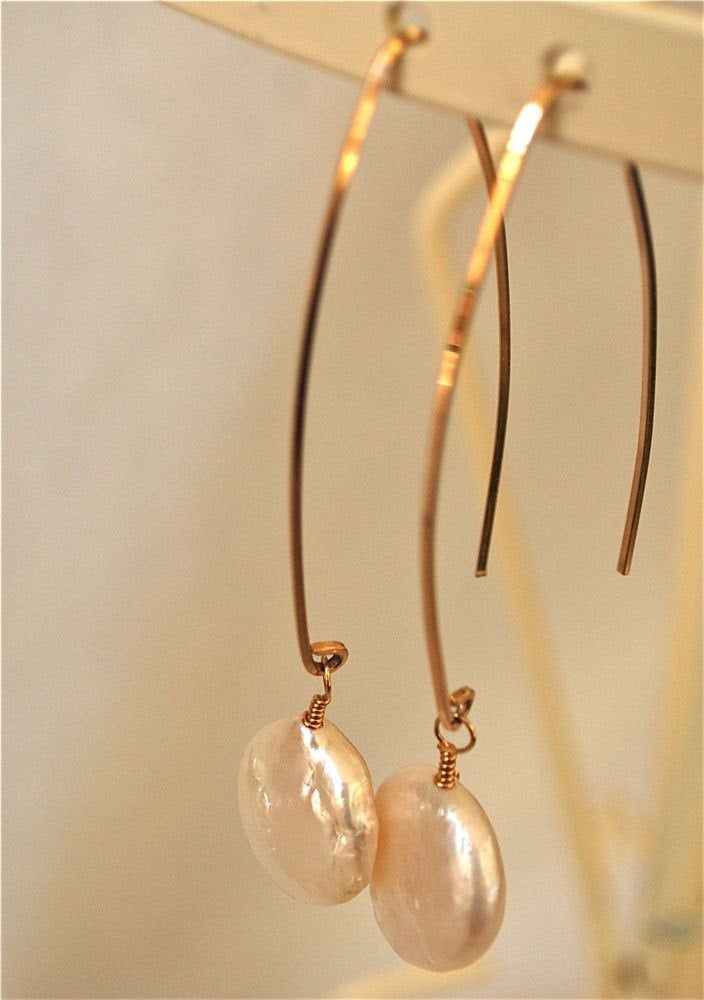 Pearl Threader Earring Classic & Modern - Wedding White Pearl Earring - Cream Freshwater Coin Pearl Handmade Gold Earring