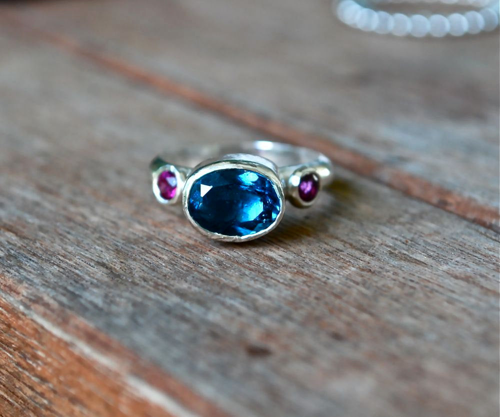 Topaz Ring - Pink and Blue Ring - Bezel Ring - London Blue Topaz Garnet Ring in Silver