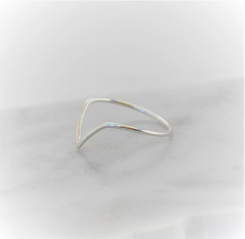 V Ring 14k Gold Chevron Band Ring Midi Ring